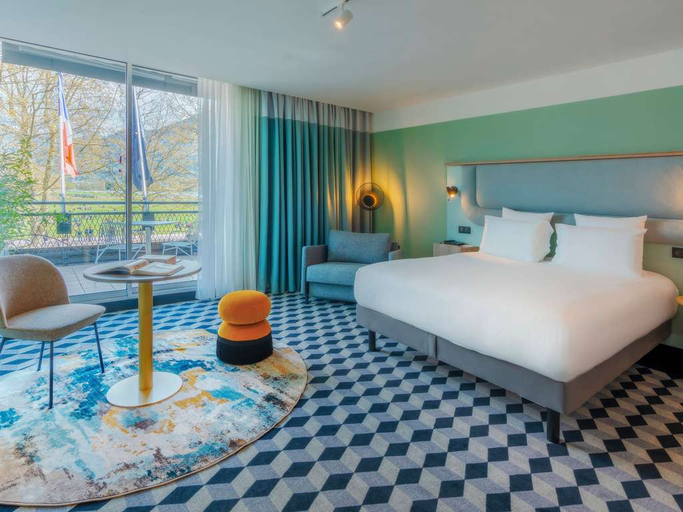 Bedroom 4, Splendid Hotel Lac d'Annecy, Handwritten Collection, Haute-Savoie