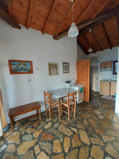 Others 4, Beautiful house located on a hill, with a spectacular sea view, North Aegean