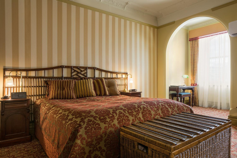 Bedroom 14