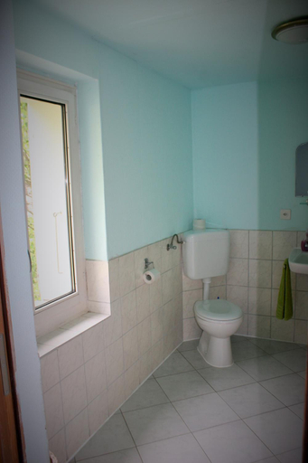 Others 5, Hotel Gotthard, Uri