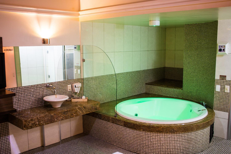 Bathroom 6