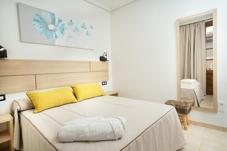 Bedroom 2, Hotel La Perdi, Castellón