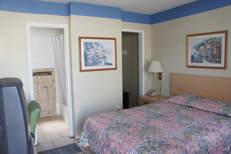 Bedroom 9