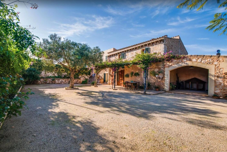 Others 5, Son Vanrell, Baleares
