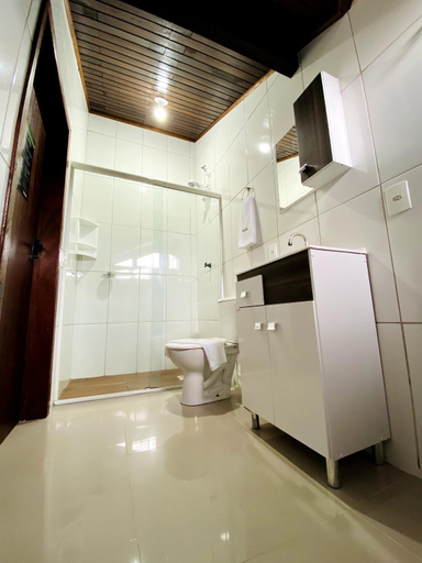 Bathroom 4, Pousada Xaxa, Palhoça