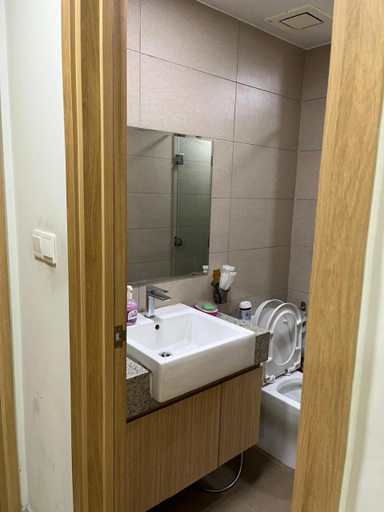 Bathroom 8