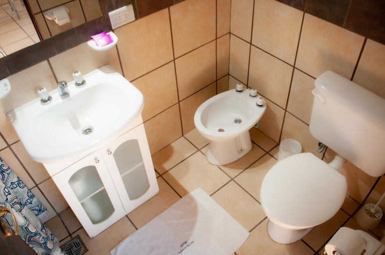 Bathroom 4, Badwiessee Apart Hotel & Spa, Calamuchita