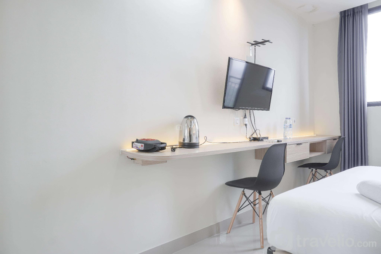 Bedroom 2, Cozy Apt Studio at Evenciio Margonda By Travelio, Depok