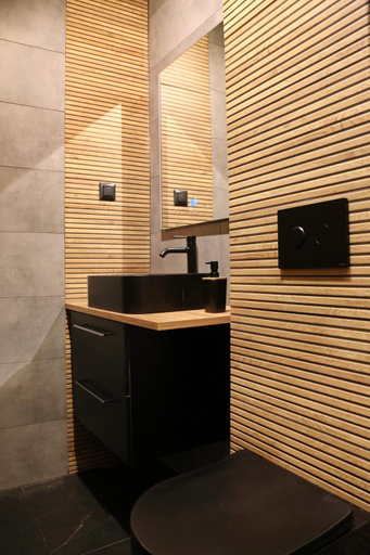 Bathroom 5