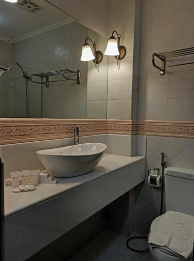 Bathroom 3, Hotel Salcedo de Vigan, Vigan City