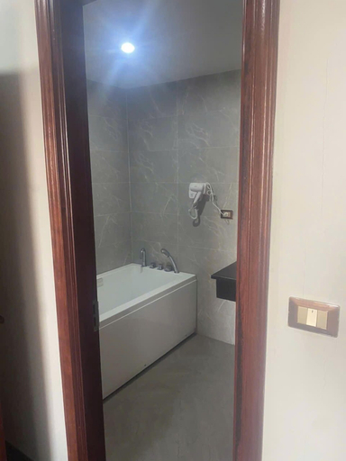 Bathroom 4, Duc Chung Hotel Ha Long, Hạ Long
