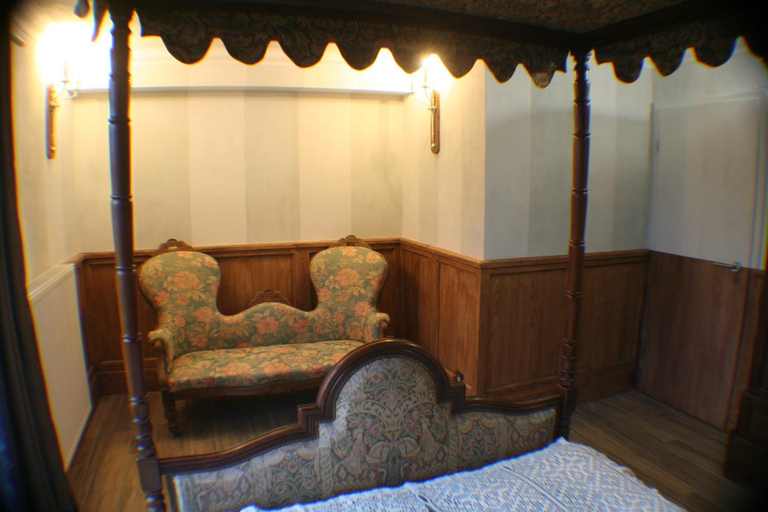 Bedroom 2, B&B Le Relais de Charlinette, Namur