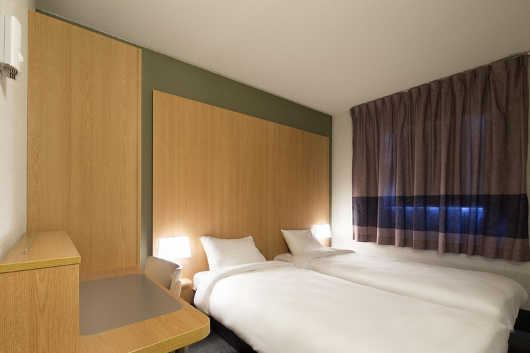Bedroom 17