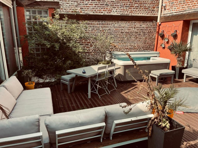 Others 4, Studio independant et calme avec Jacuzzi a Lille, Nord