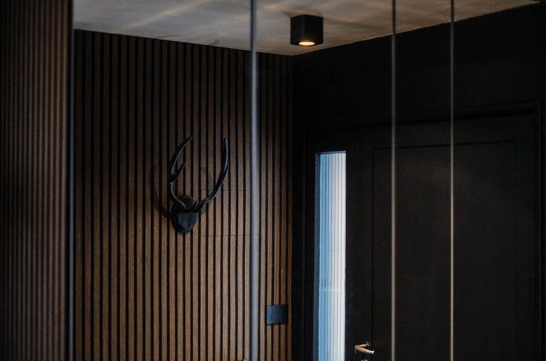 Others 2, Botnahlid Villa, Mountain and Town views and outdoor Sauna, Seyðisfjörður