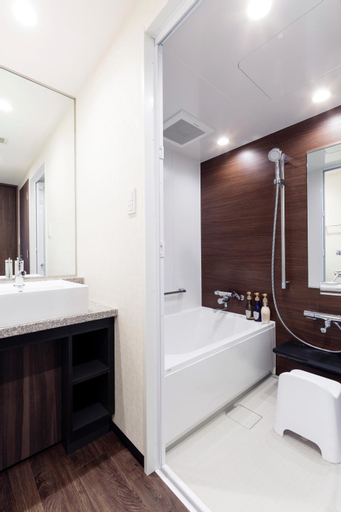 Bathroom 4