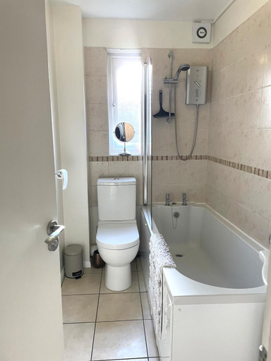 Bathroom 3, Beautiful Peaceful Studio Flat, Essex