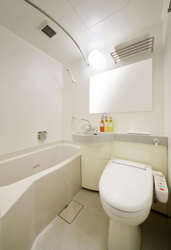 Bathroom 5