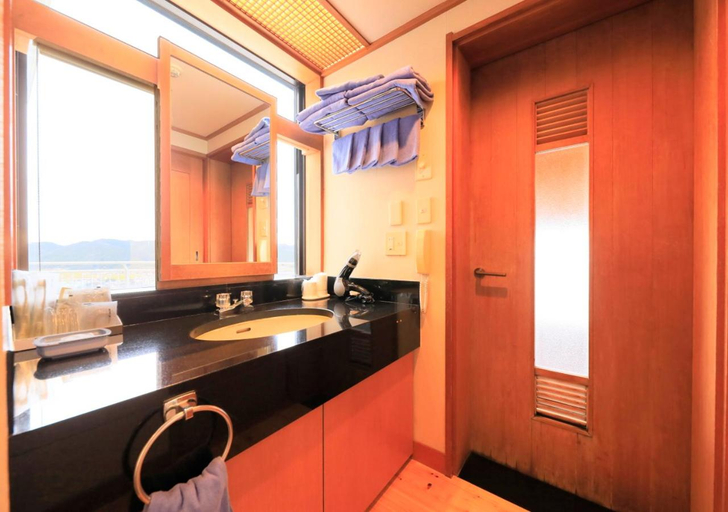 Bathroom 2, Kamogawa Grand Tower, Kamogawa