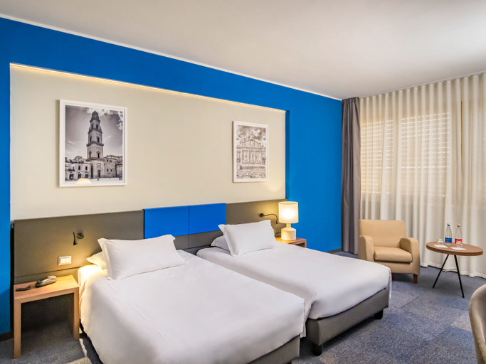Bedroom 3, Mercure Hotel President Lecce, Lecce