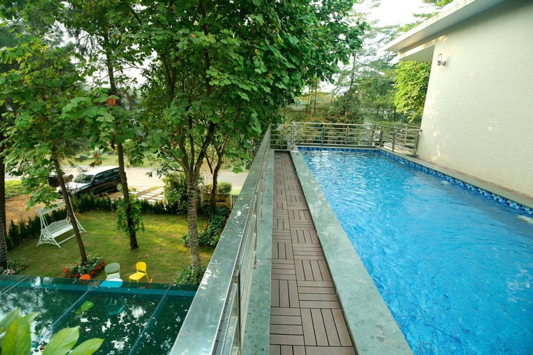 Swimming Pool 5