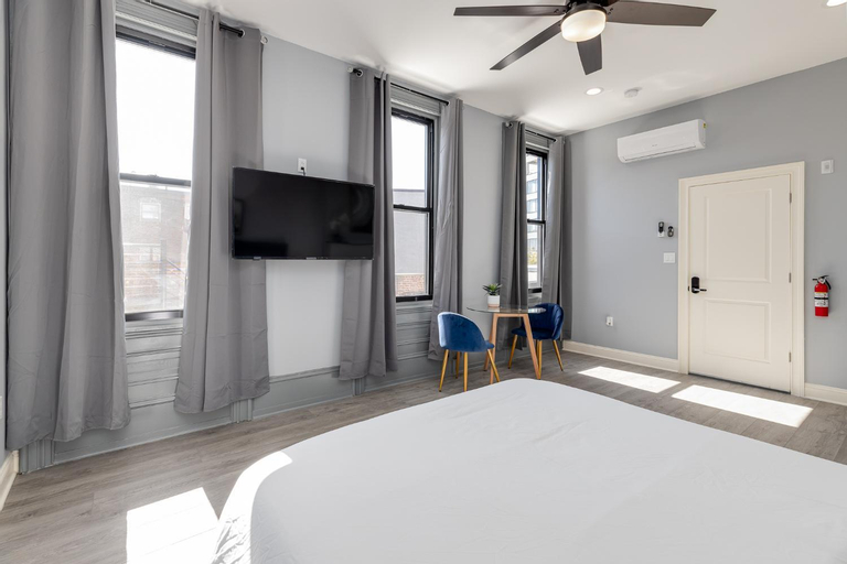 Bedroom 12