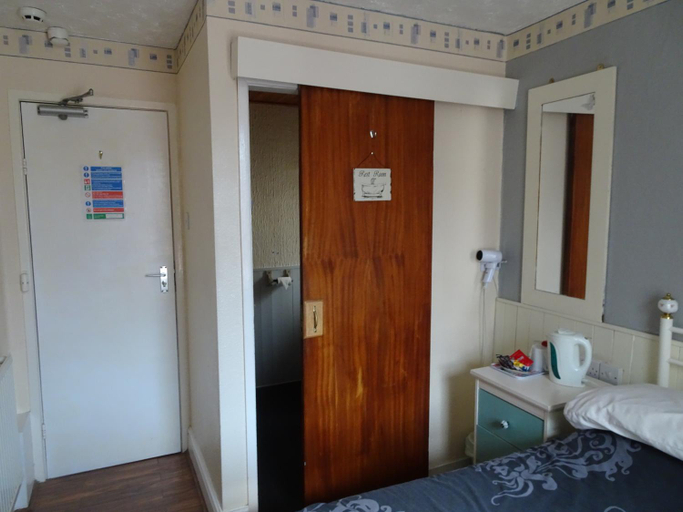 Bedroom 2, The Osprey Hotel, Blackpool