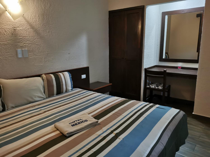 Bedroom 2, Hotel Mexico, Coatepec