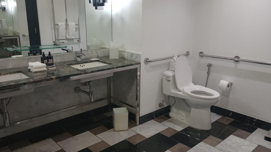 Bathroom 6