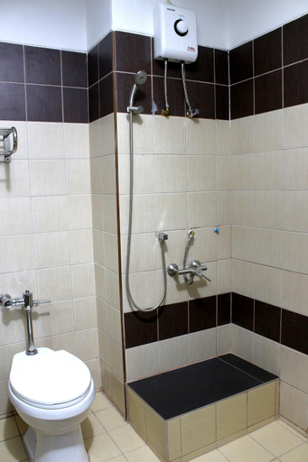 Bathroom 3