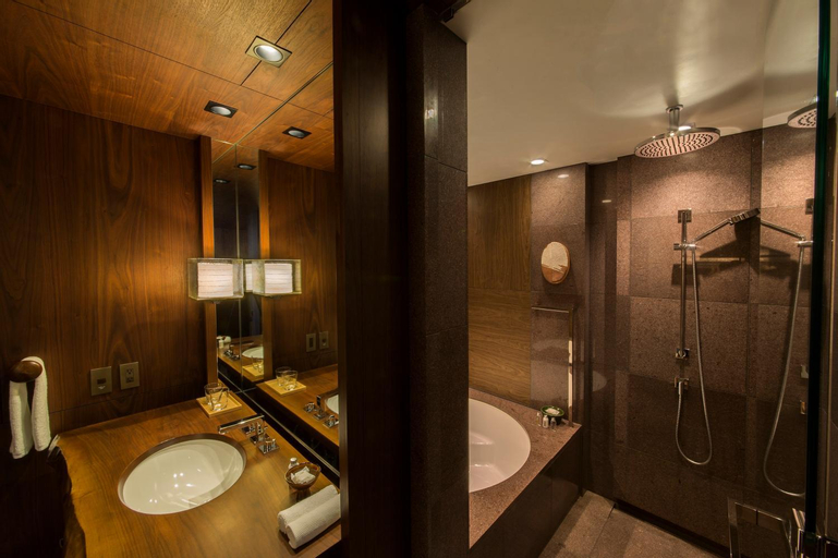 Bathroom 3
