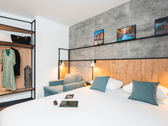 Bedroom 8