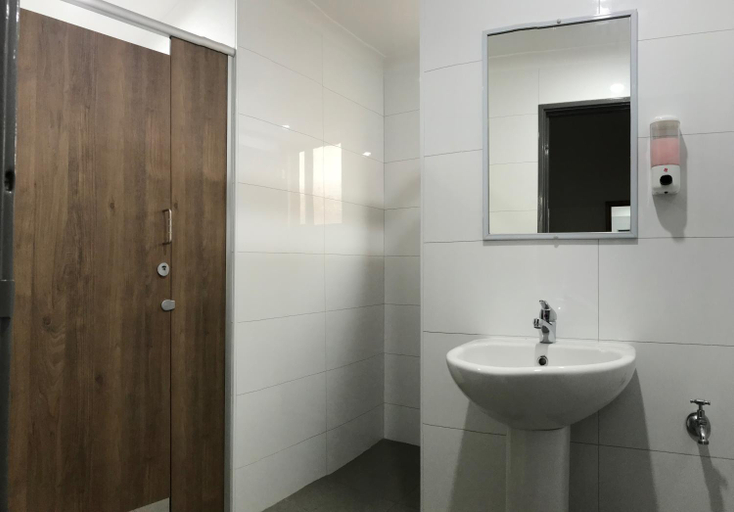 Bathroom 3