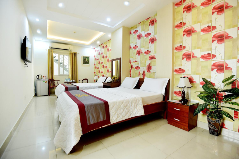 Bedroom 12