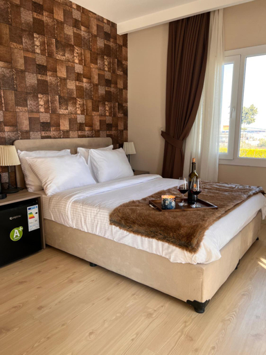 Bedroom 3, B.equine Range Hotel, Narlıdere