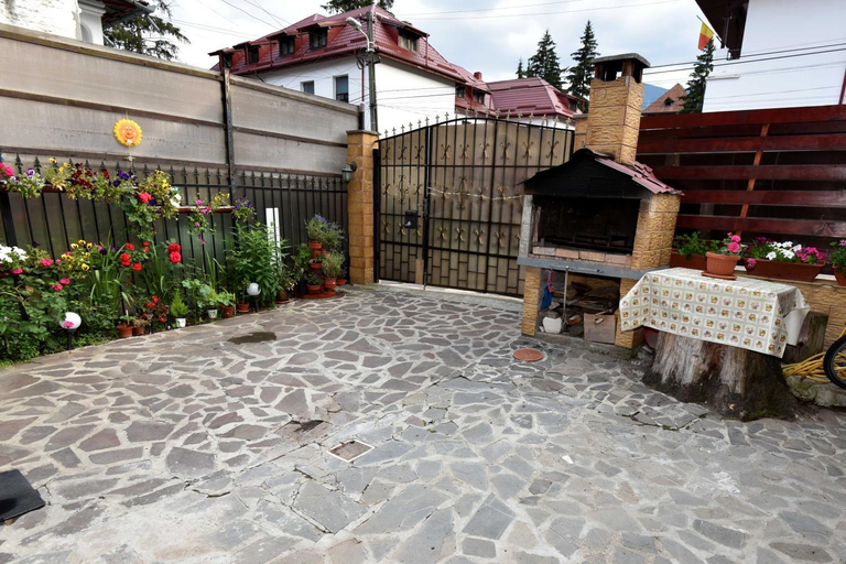 Others 3, CASA TUDOR, Busteni