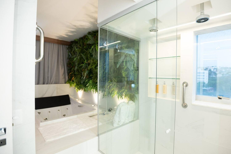 Bathroom 6