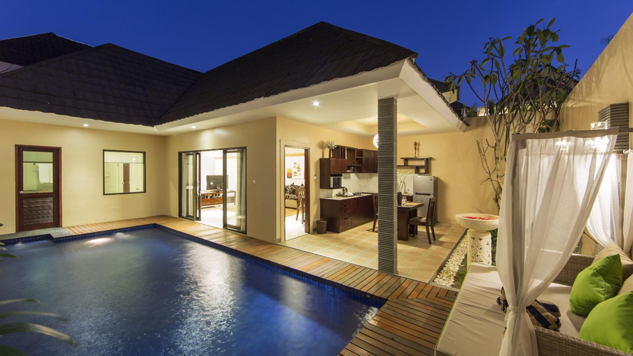 Swimming Pool 6