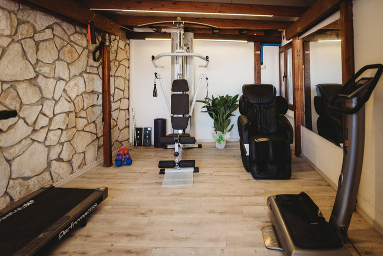 Others 5, Alloggio del Pescatore con sauna,piscina, jacuzzi, Roma