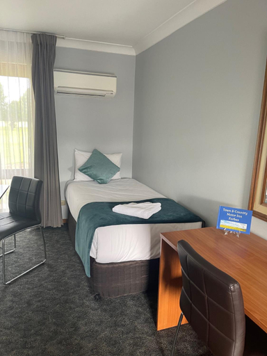 Bedroom 9