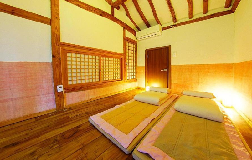 Bedroom 2, Hanok Story Guesthouse, Jeonju
