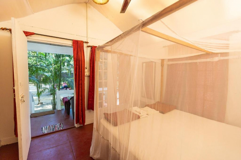 Bedroom 2, Feather Touch Hotels and Resorts, South Goa