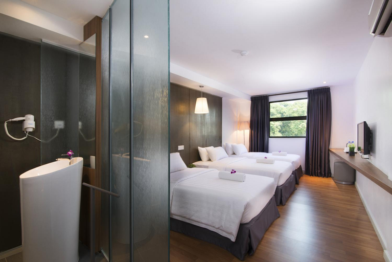 Bedroom 9