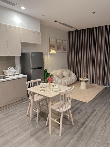 Dining Room 6