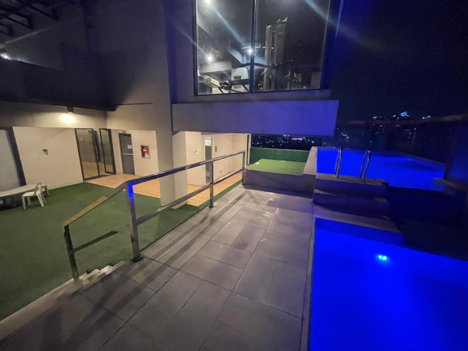 Spacious 1Bedroom Fam&Friends+Pool in Cubao 18i, Quezon City