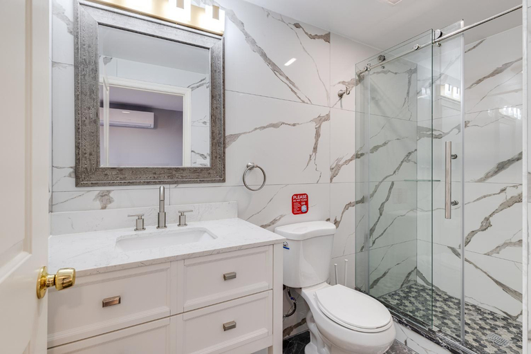 Bathroom 7