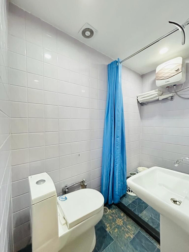 Bathroom, Hotel Ambika Chirwa House, Udaipur
