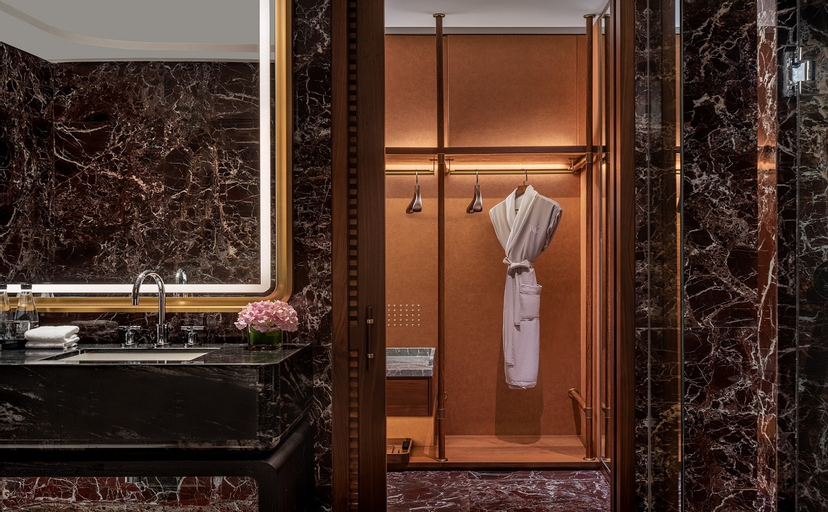 Bathroom 15