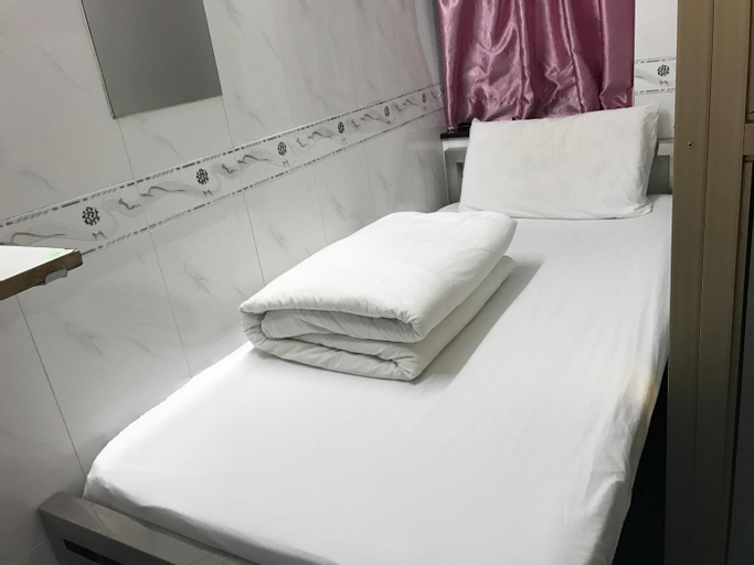Bedroom 12