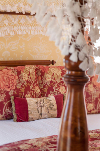Bedroom 2, Captains House Inn, Barnstable
